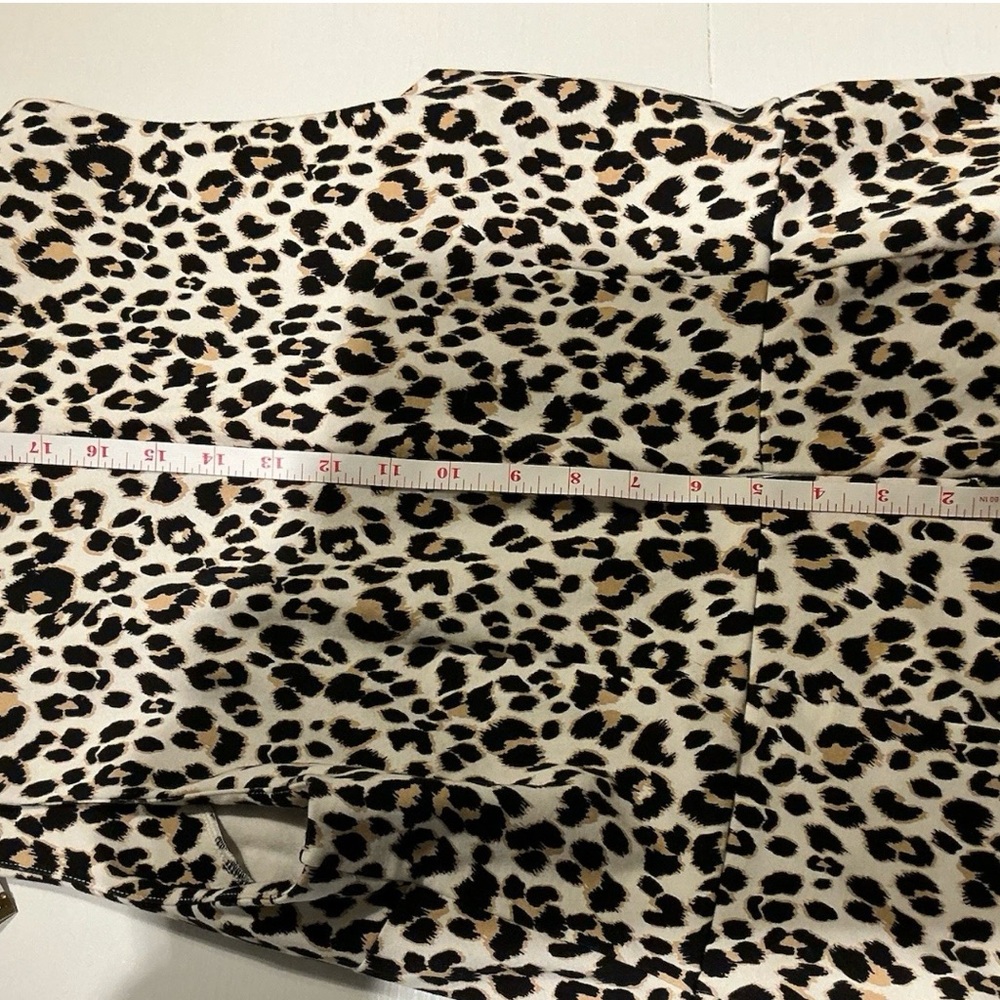 Old Navy Leopard Print Midi Dress - Picture 6 of 10